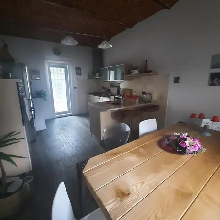 아파트 A Casa Di Milo